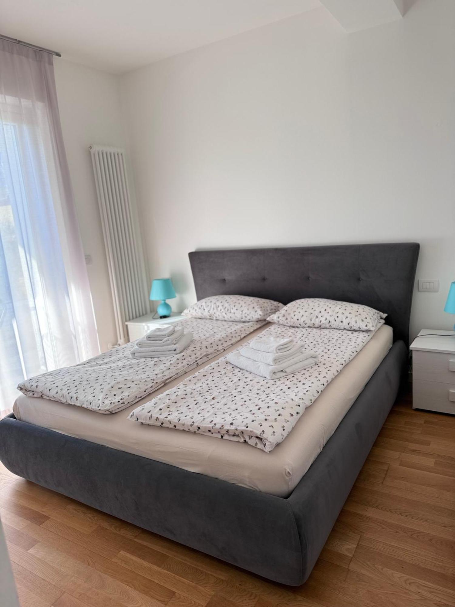 Oleeva Apartment Riva del Garda Esterno foto