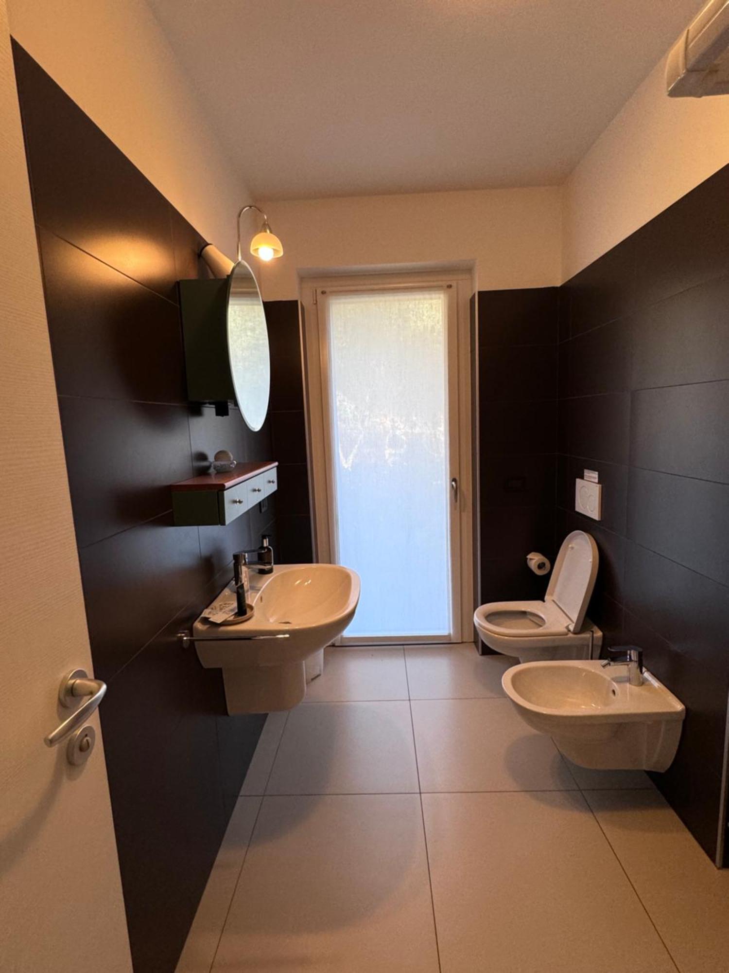 Oleeva Apartment Riva del Garda Esterno foto