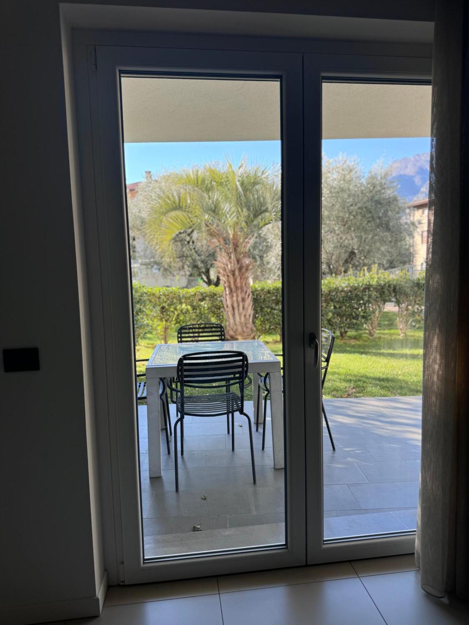 Oleeva Apartment Riva del Garda Esterno foto